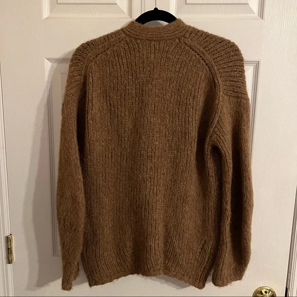 Wilfred Cozy Knit Cardigan - Picture 5 of 6